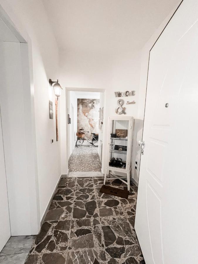 Wanderlust B&B Lecce Exterior photo
